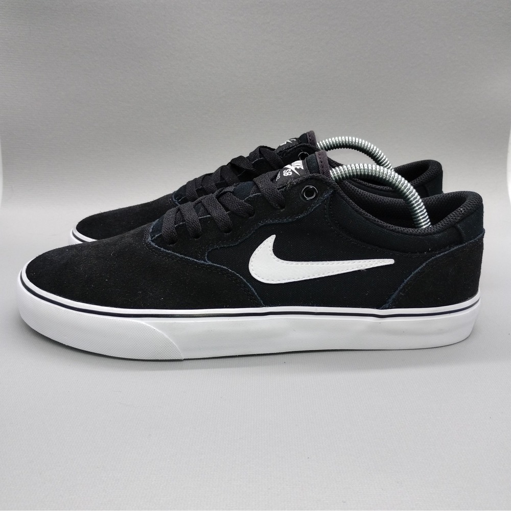 Nike SB Chron 2 Skateboarding‎ Shoes Men's size 9.6 Skater Low top Comfy Casual